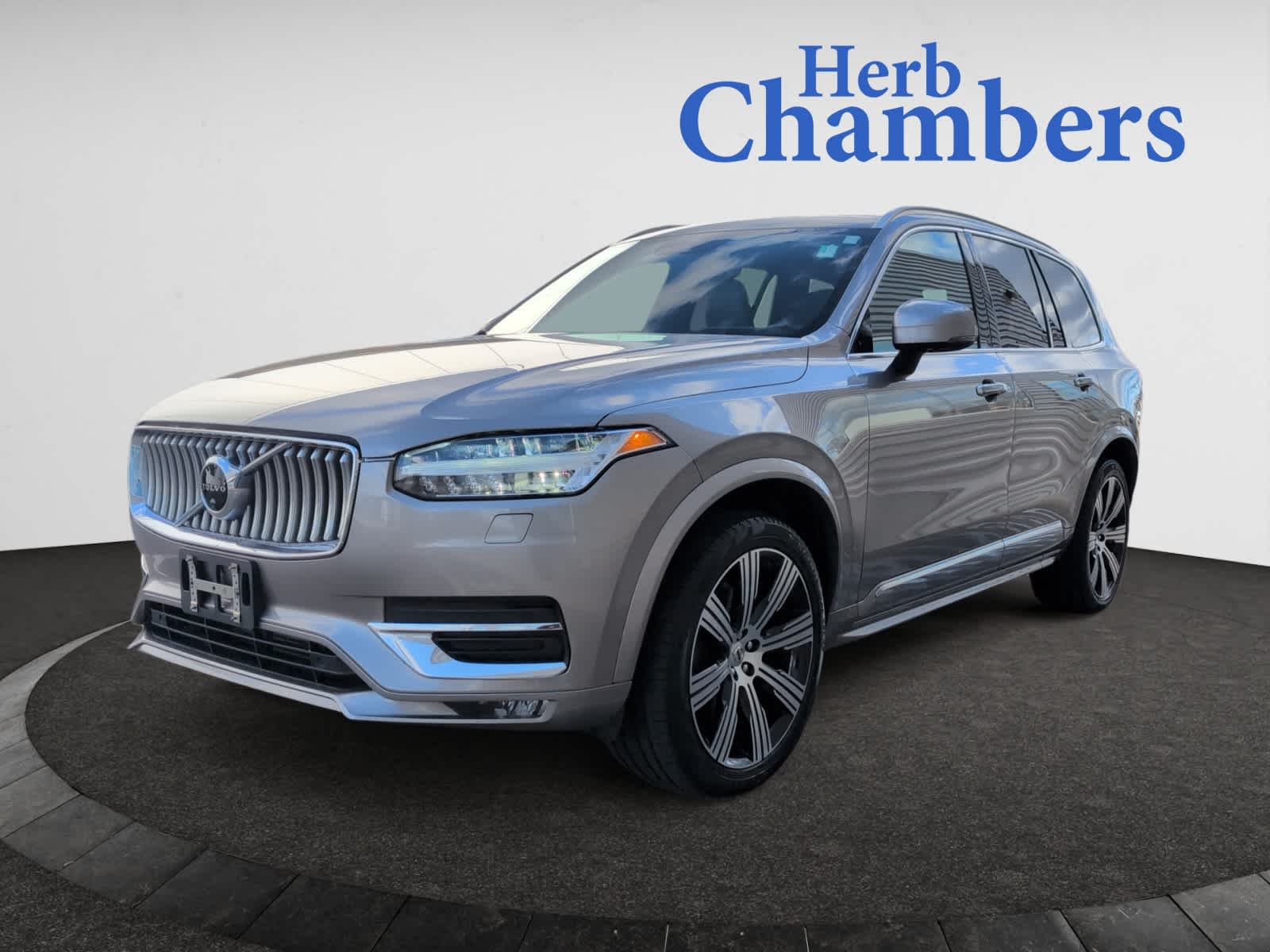 used 2021 Volvo XC90 car, priced at $34,998