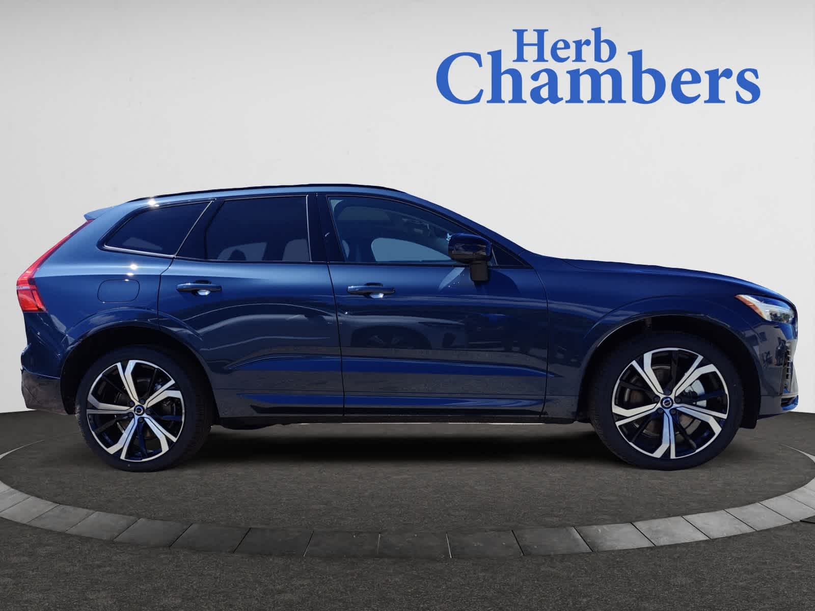 new 2024 Volvo XC60 Recharge Plug-In Hybrid car, priced at $77,075