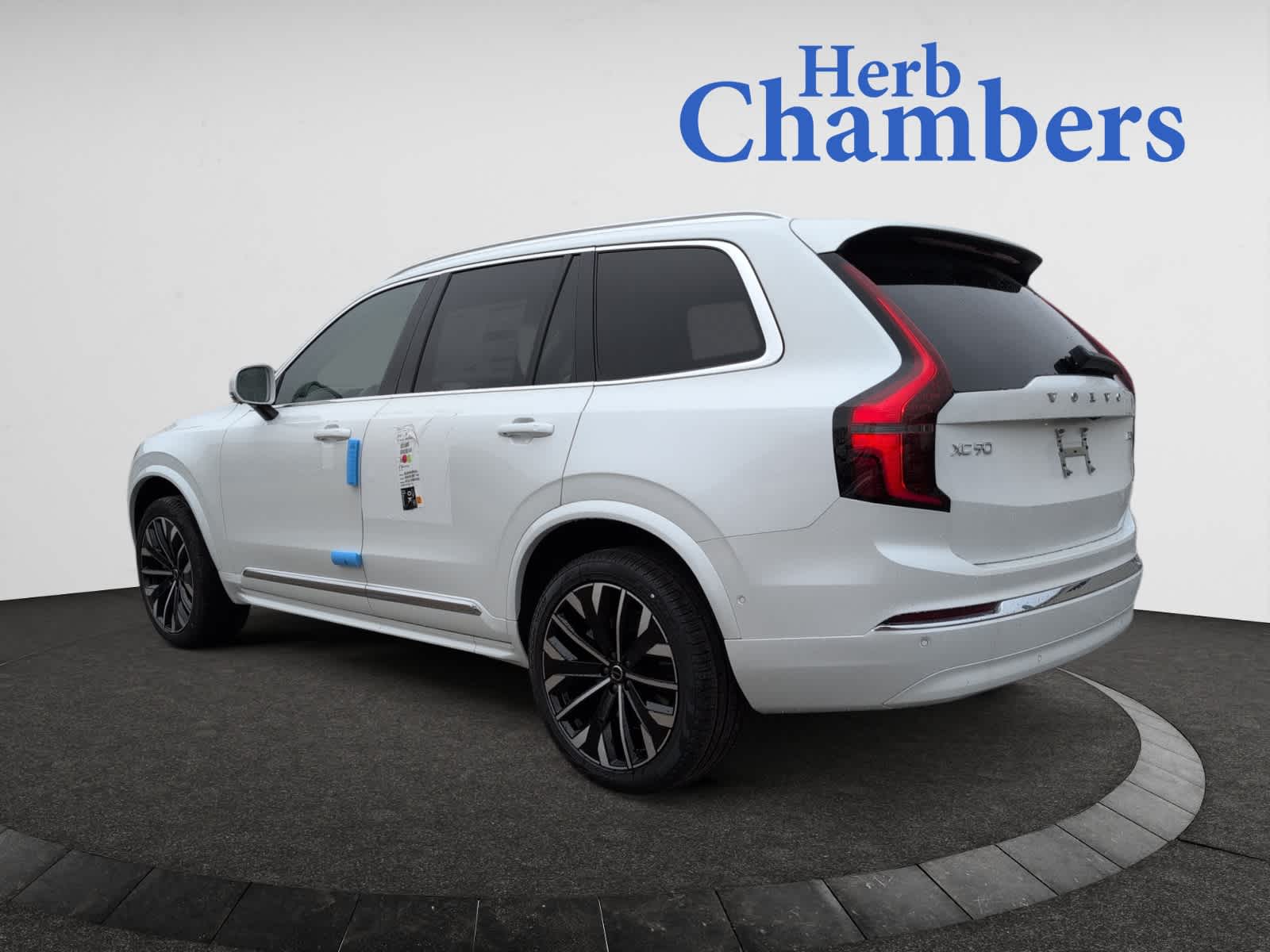 new 2025 Volvo XC90 car, priced at $72,585