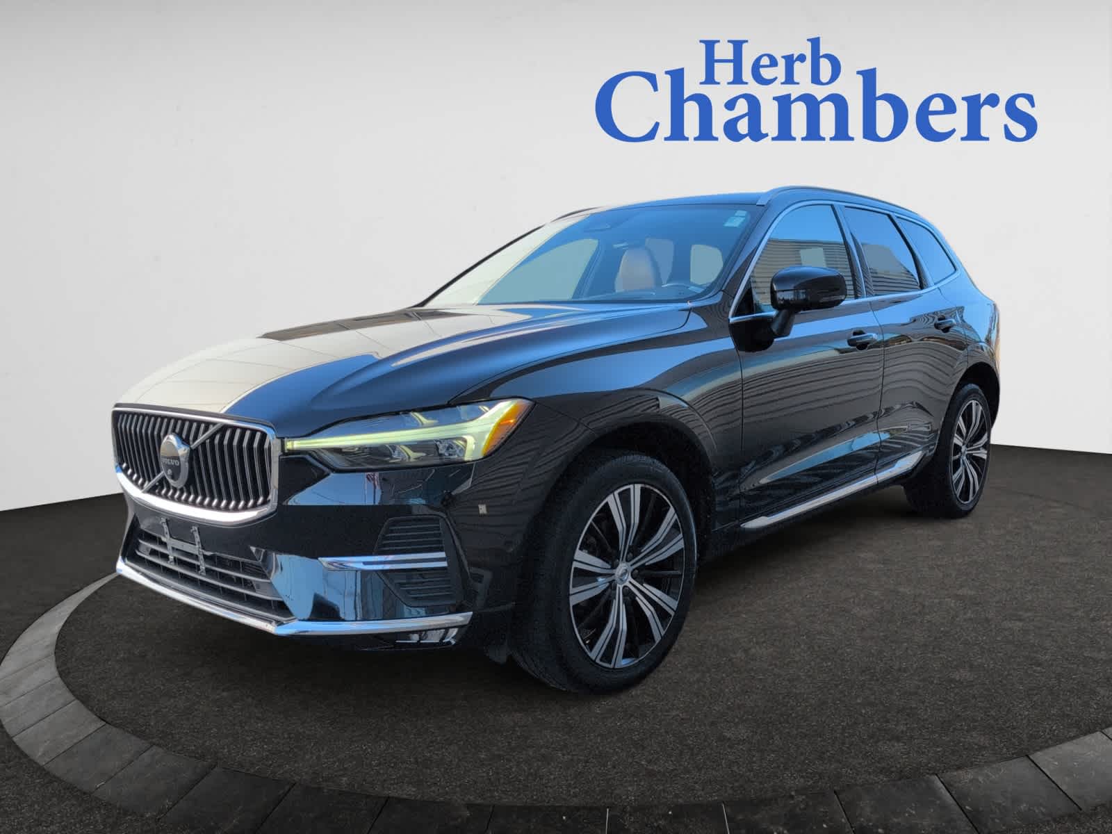 used 2022 Volvo XC60 car, priced at $35,498