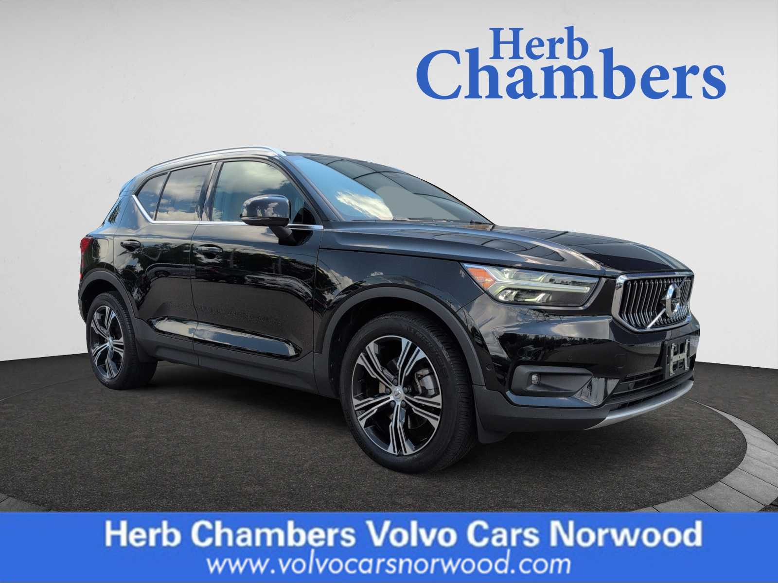 used 2022 Volvo XC40 car, priced at $32,998