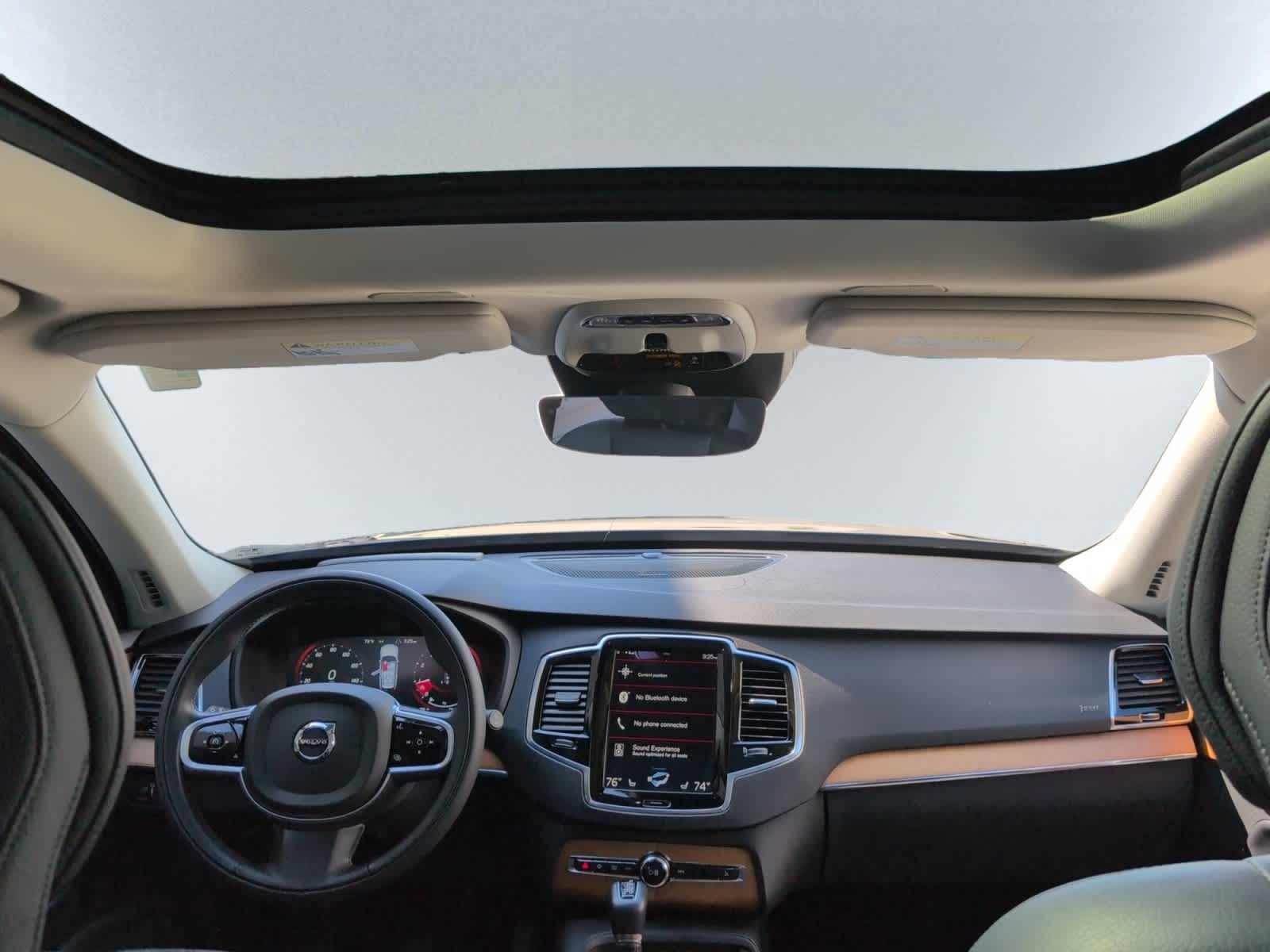 used 2022 Volvo XC90 car, priced at $42,998
