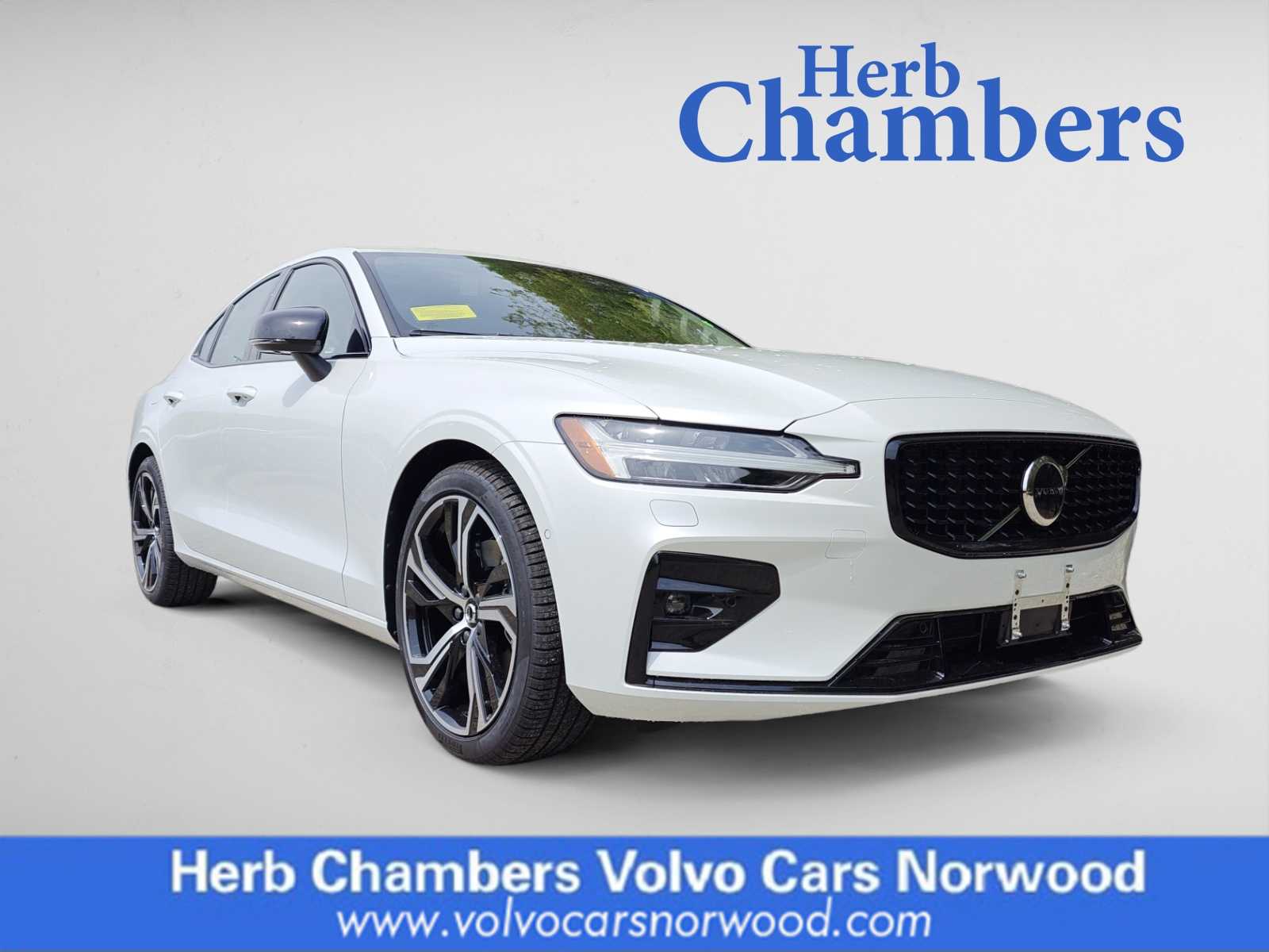 new 2024 Volvo S60 car, priced at $49,575