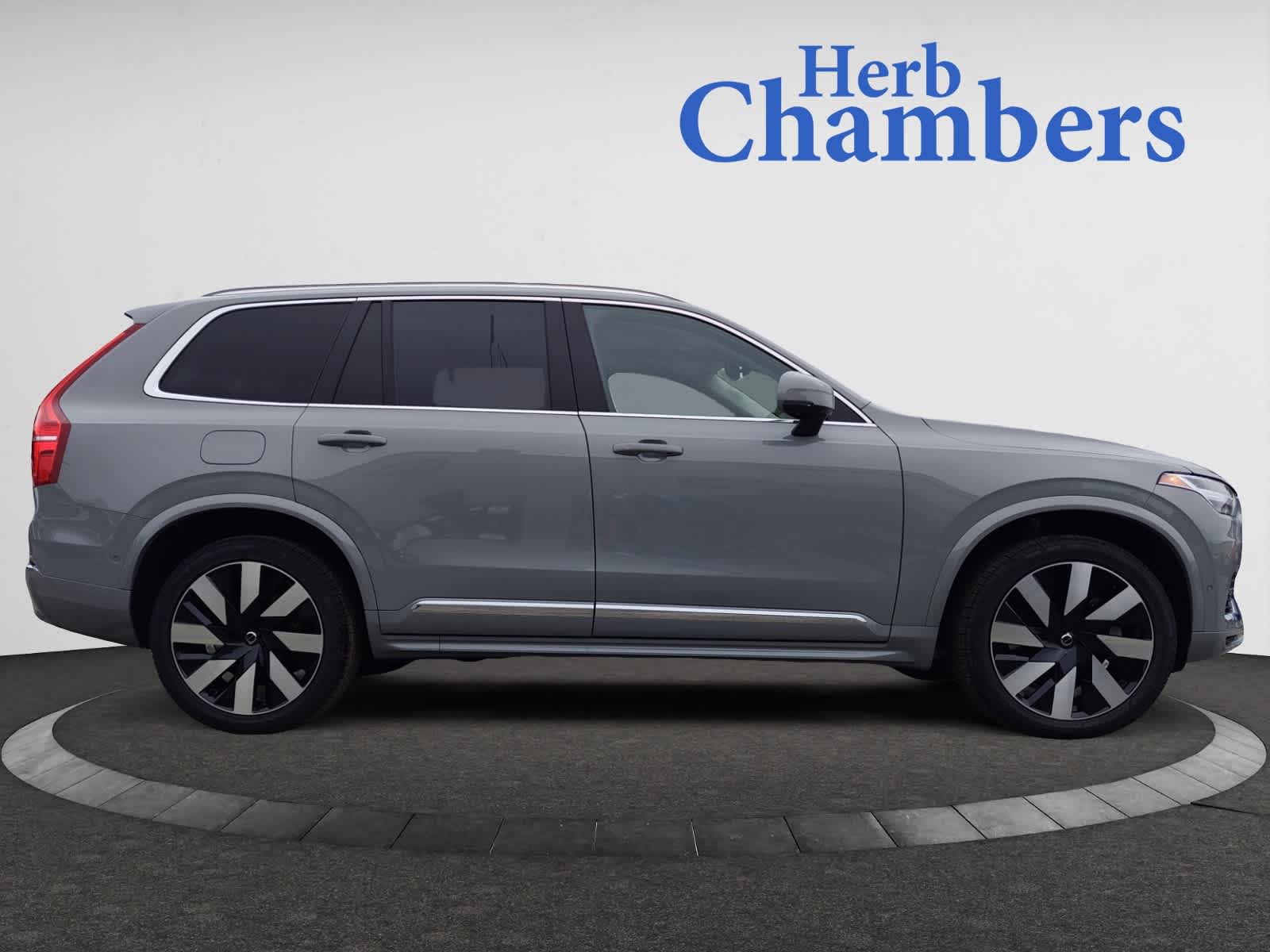 new 2025 Volvo XC90 II car, priced at $85,855