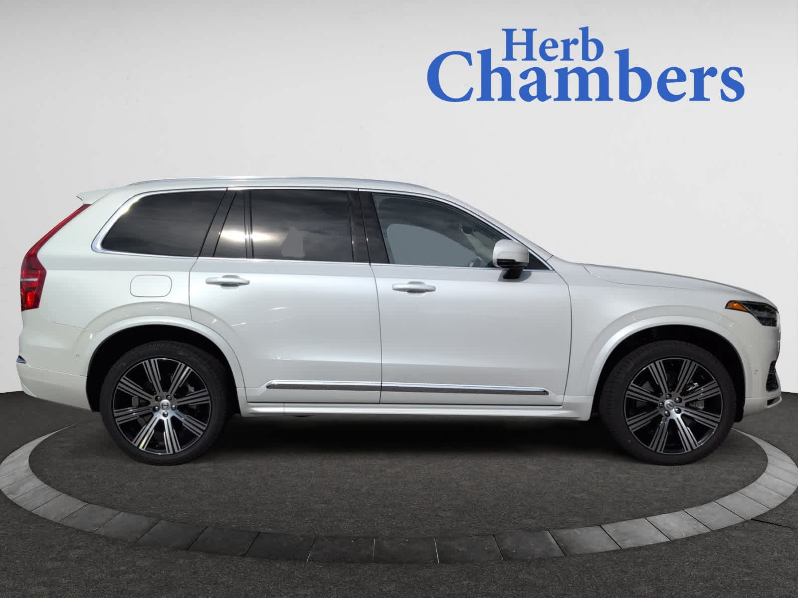 new 2025 Volvo XC90 plug-in hybrid car, priced at $81,765