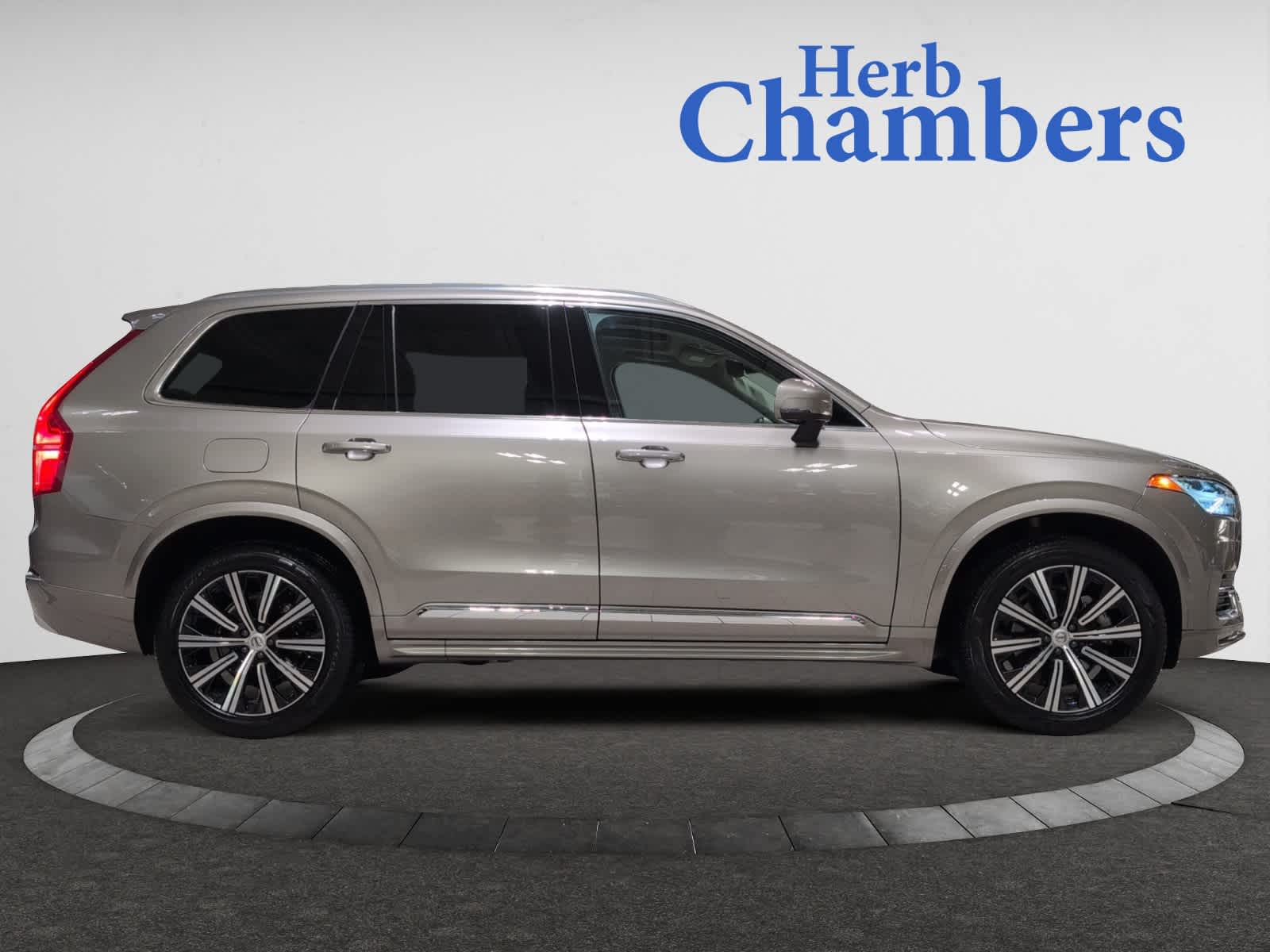 used 2022 Volvo XC90 car, priced at $42,998