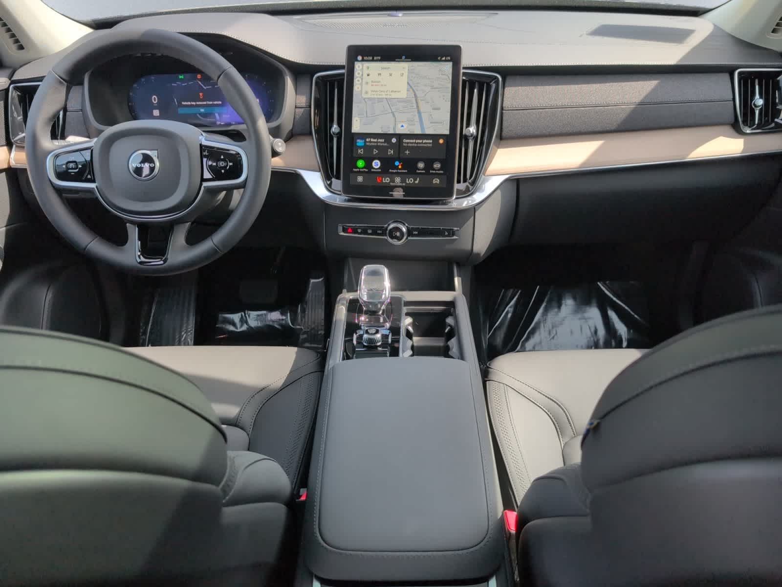 new 2025 Volvo XC90 car, priced at $65,555