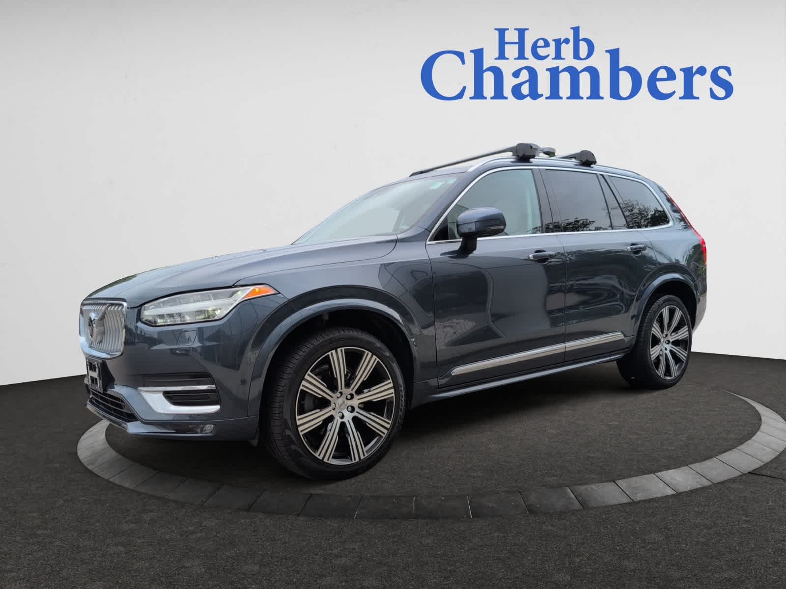 used 2022 Volvo XC90 car, priced at $46,998