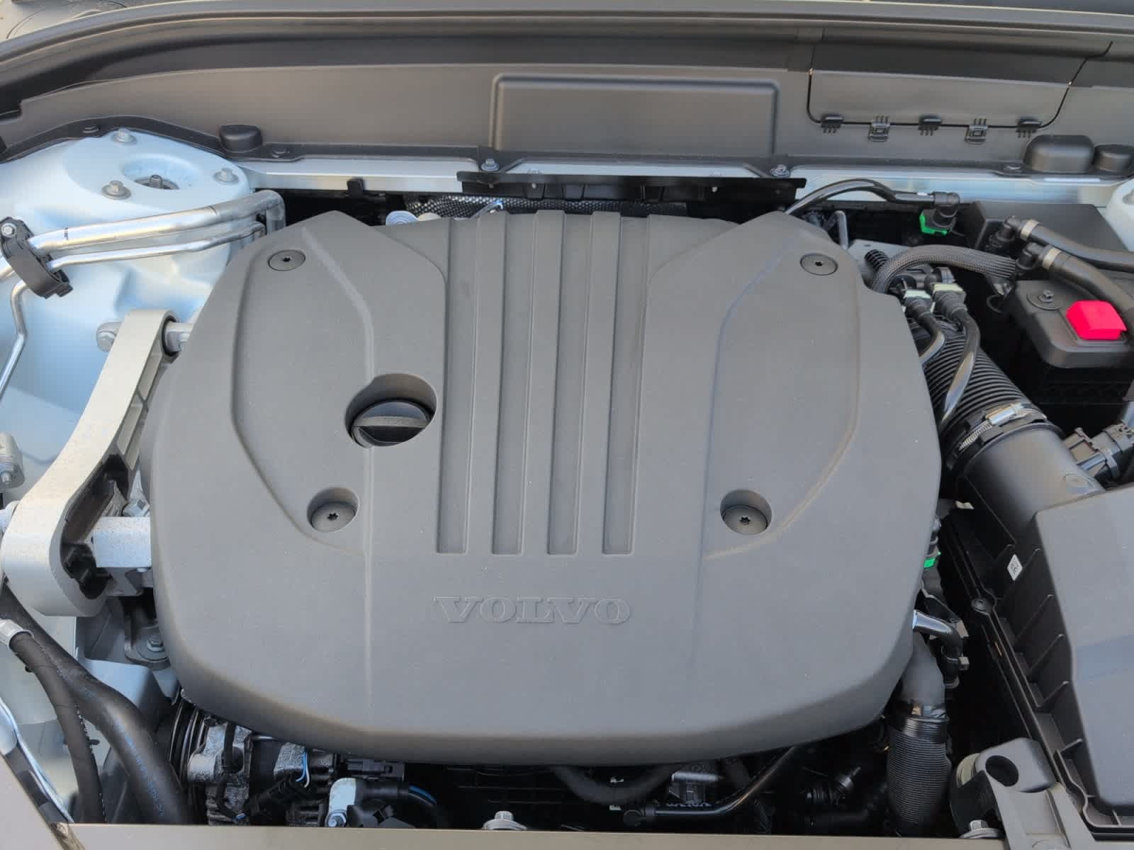 new 2025 Volvo XC60 car, priced at $60,660