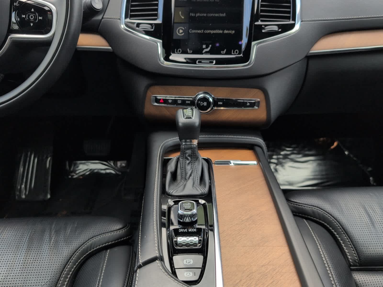 used 2018 Volvo XC90 car, priced at $23,998
