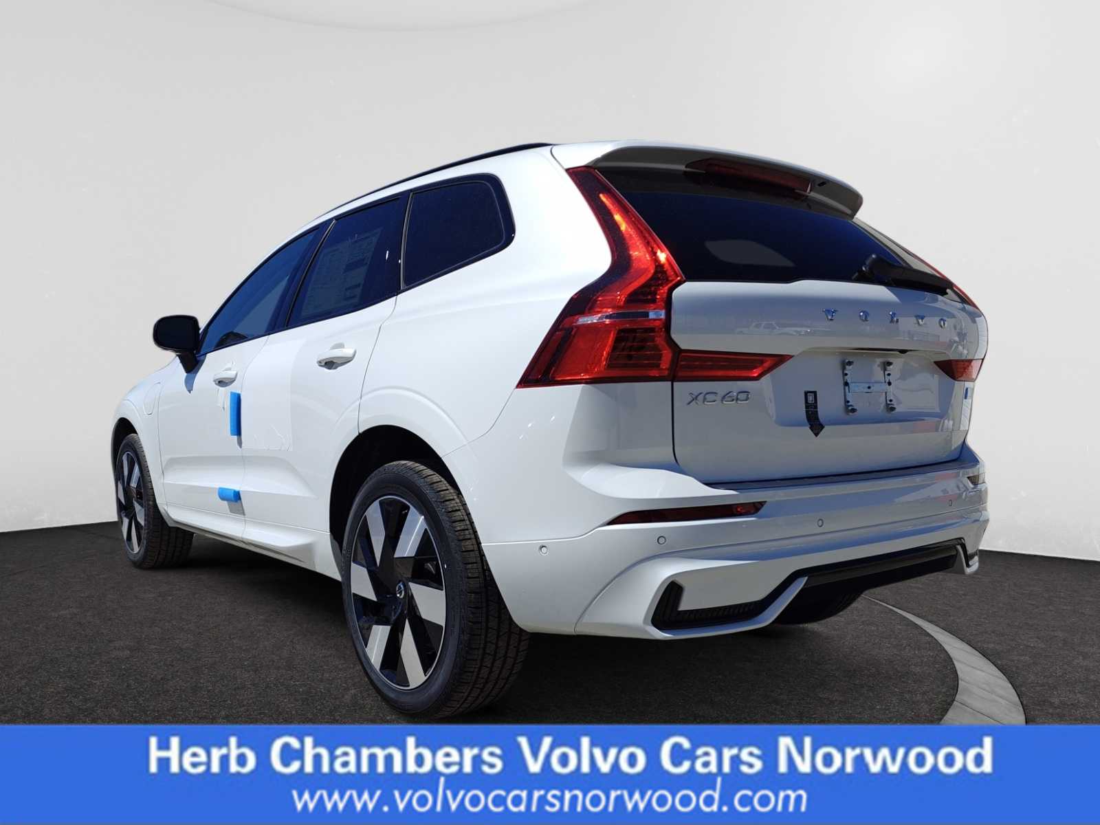 new 2024 Volvo XC60 Recharge Plug-In Hybrid car, priced at $67,425