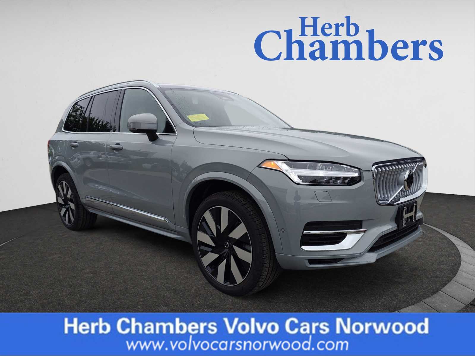 new 2025 Volvo XC90 II car, priced at $85,855