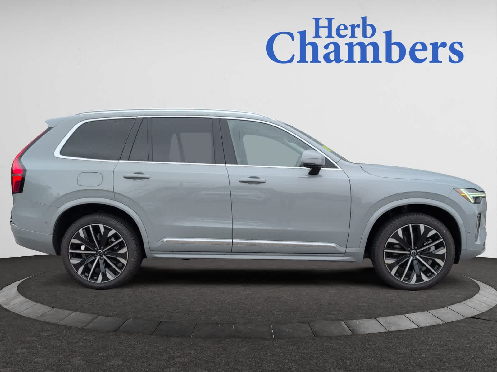 new 2025 Volvo XC90 plug-in hybrid car, priced at $82,365