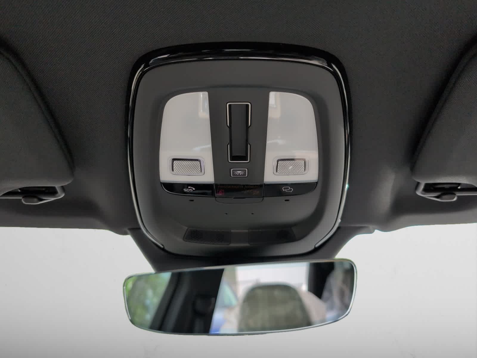 new 2025 Volvo XC90 car, priced at $66,385