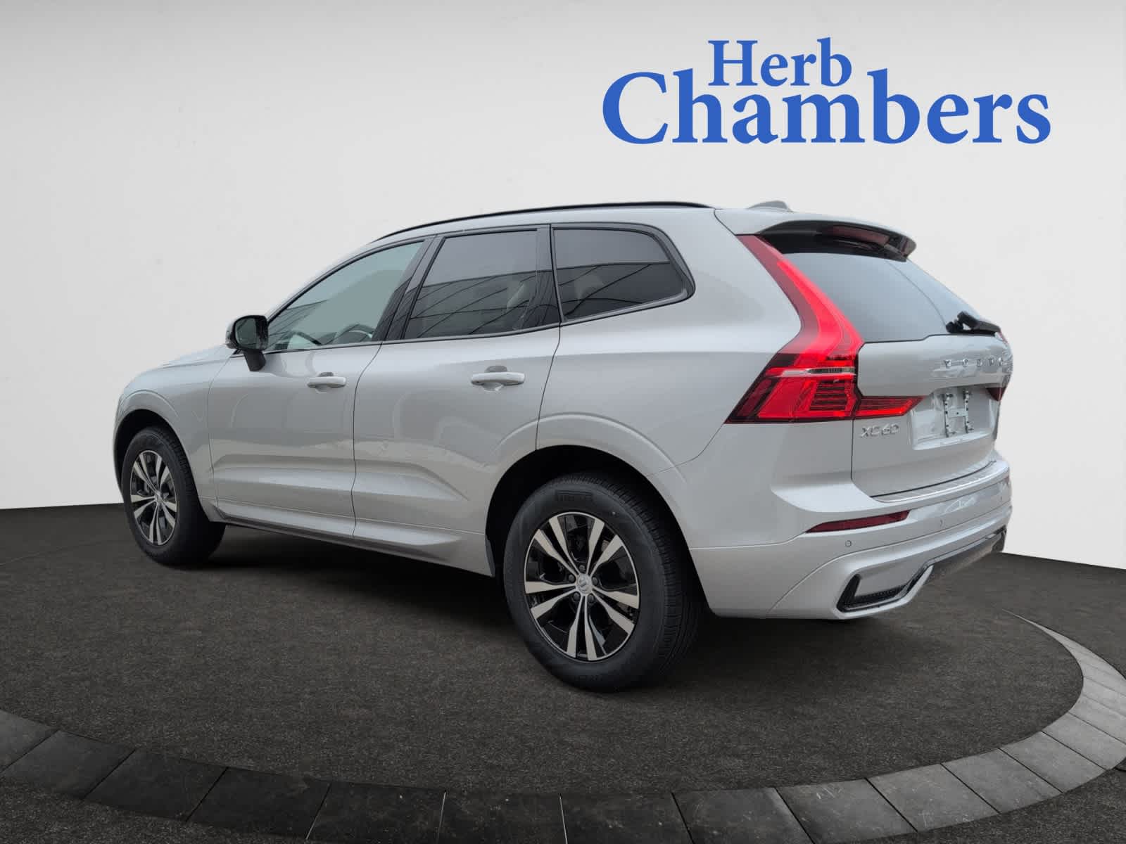 new 2025 Volvo XC60 car, priced at $50,300