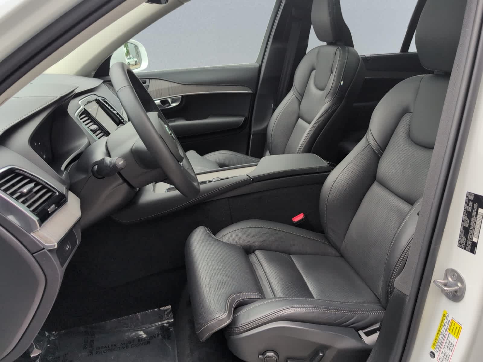new 2024 Volvo XC90 car, priced at $71,395