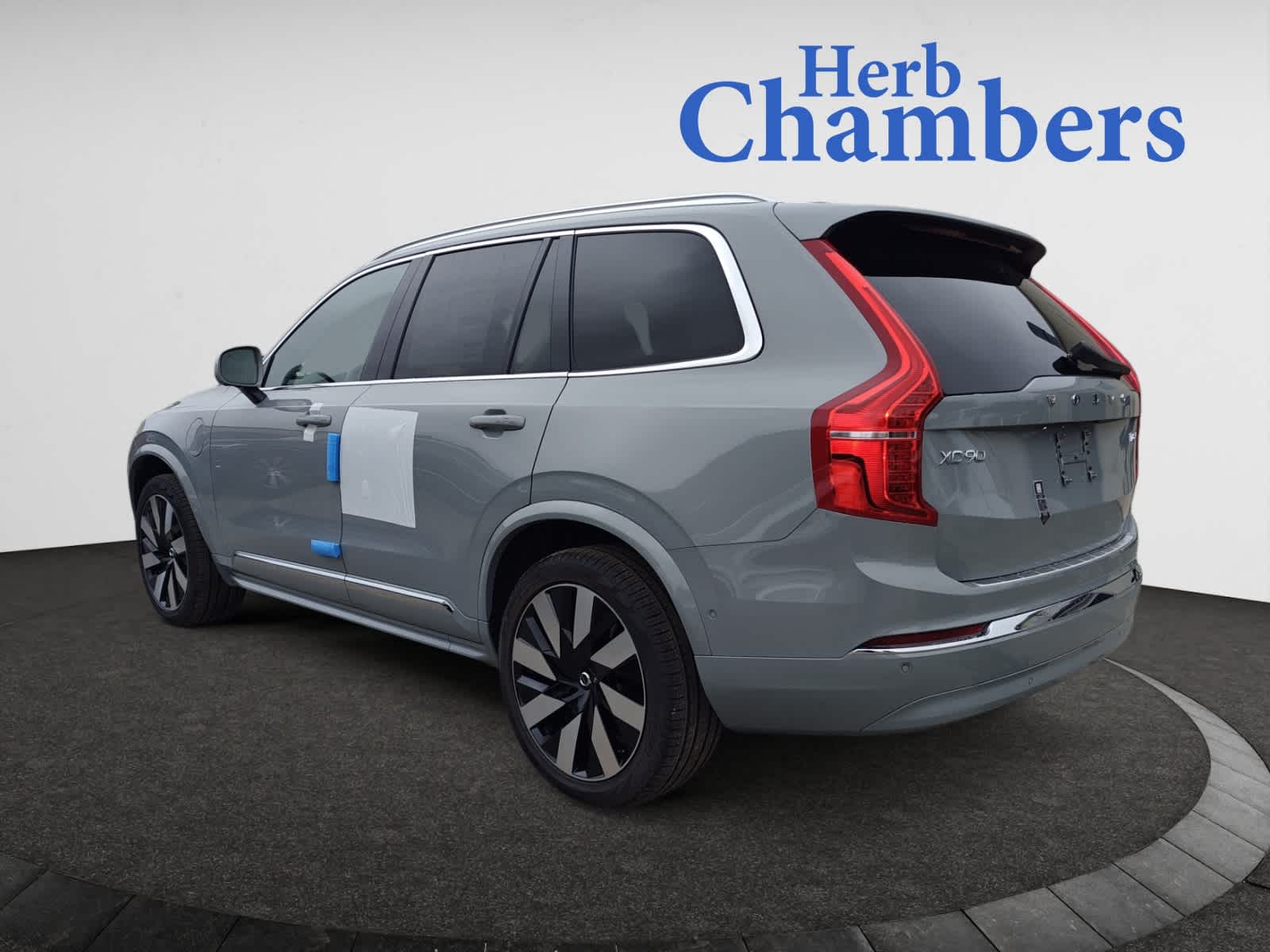 new 2025 Volvo XC90 II car, priced at $85,855