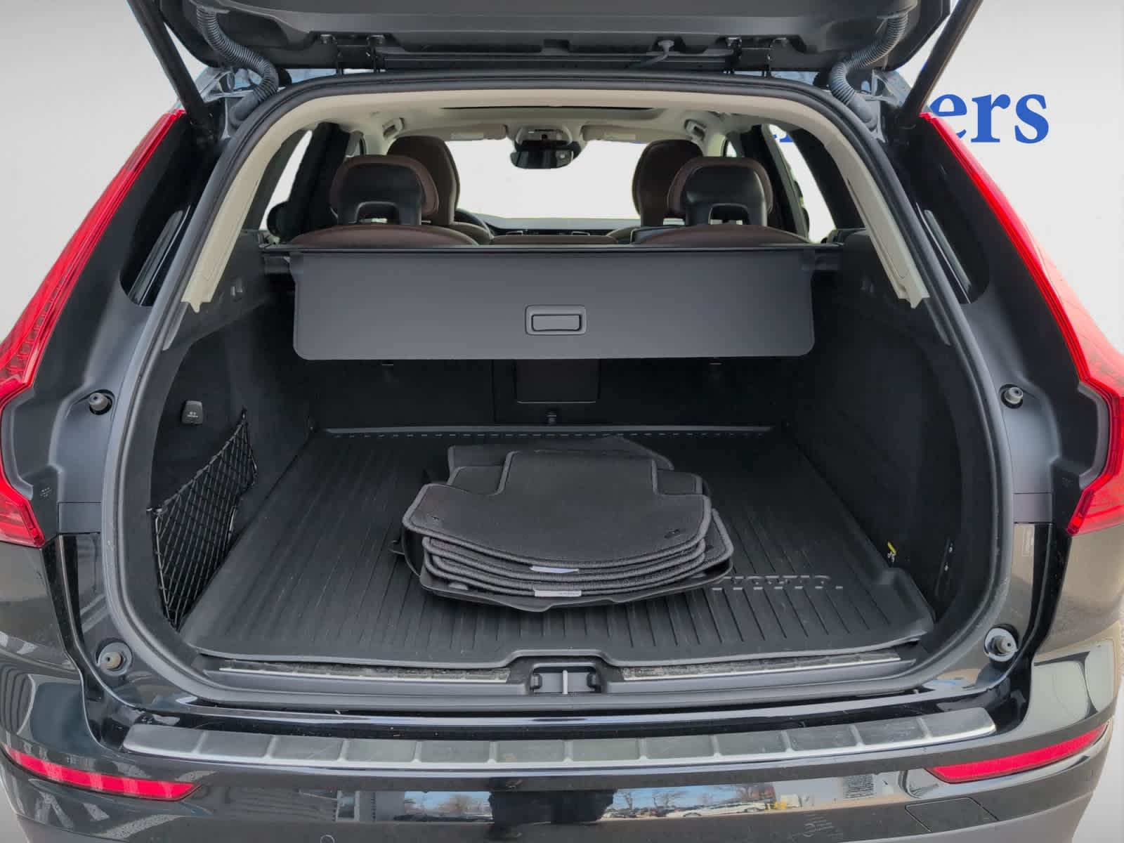 used 2019 Volvo XC60 car, priced at $25,998