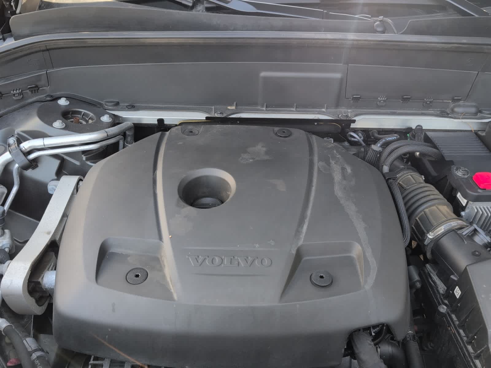 used 2022 Volvo XC90 car, priced at $32,998