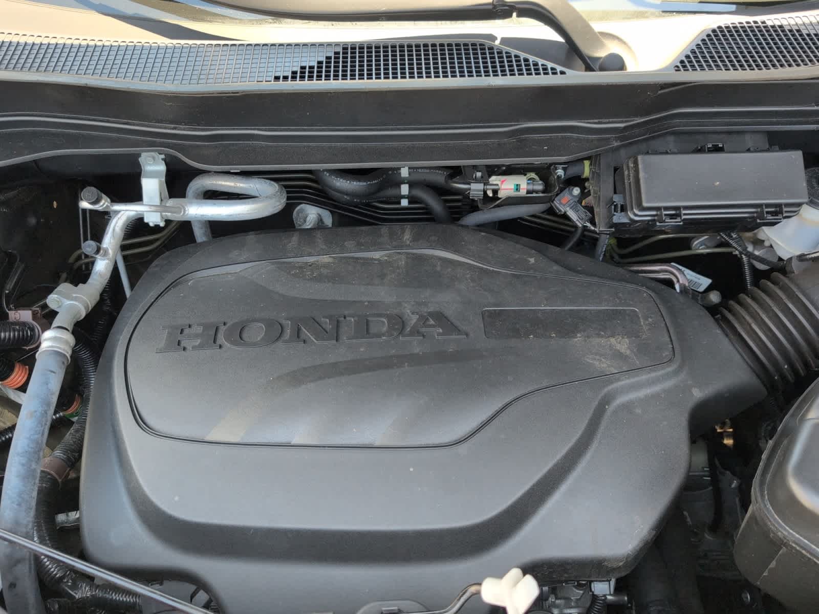 used 2022 Honda Pilot car, priced at $34,998