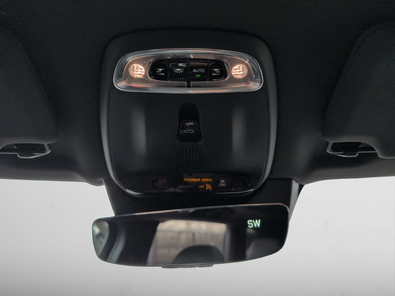 used 2018 Volvo XC90 car, priced at $23,998