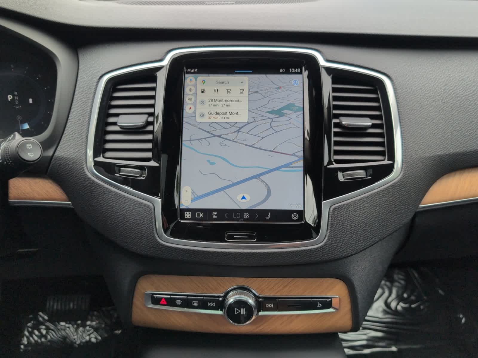 used 2024 Volvo XC90 car, priced at $53,998