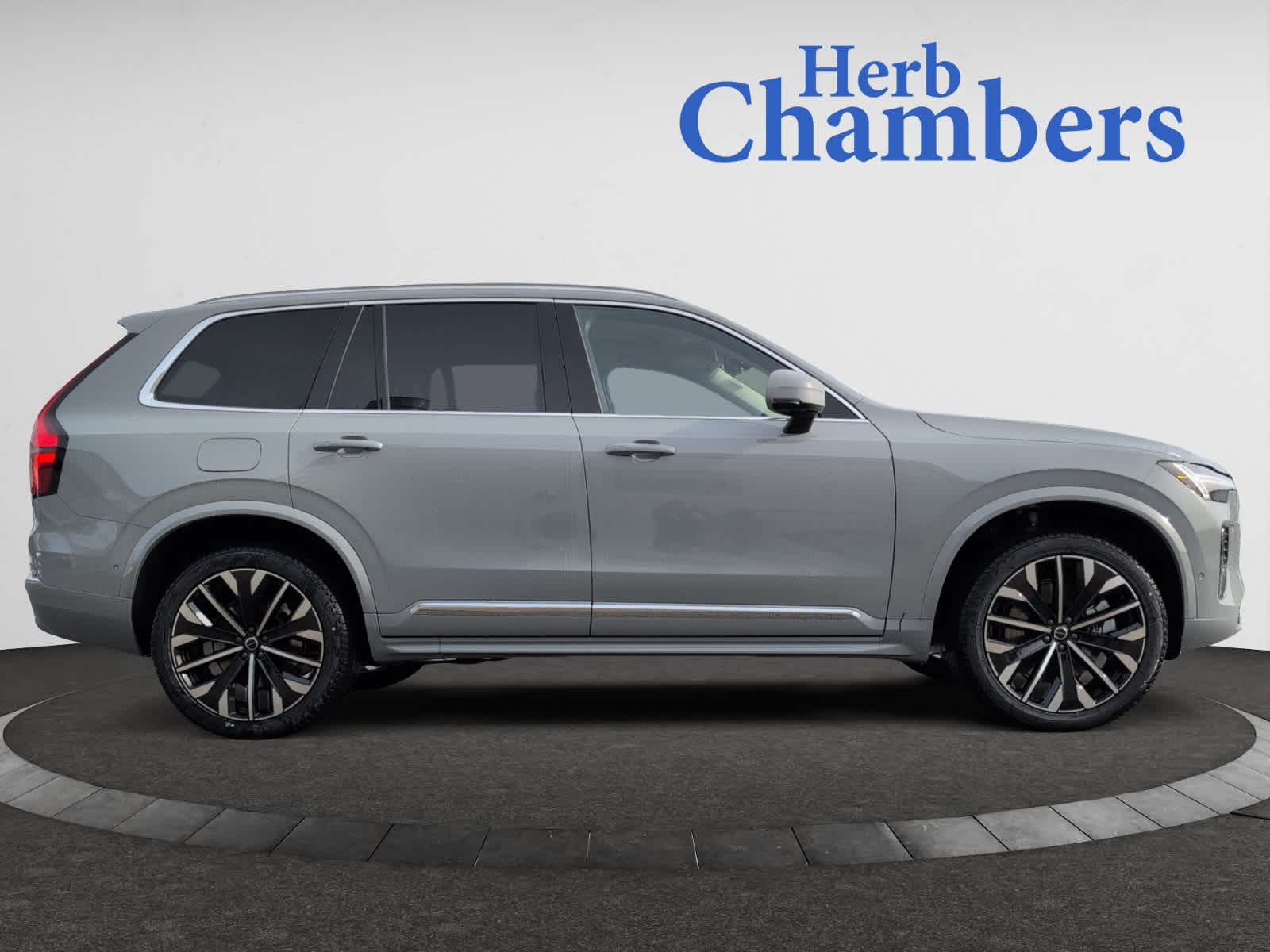 new 2025 Volvo XC90 plug-in hybrid car, priced at $82,405