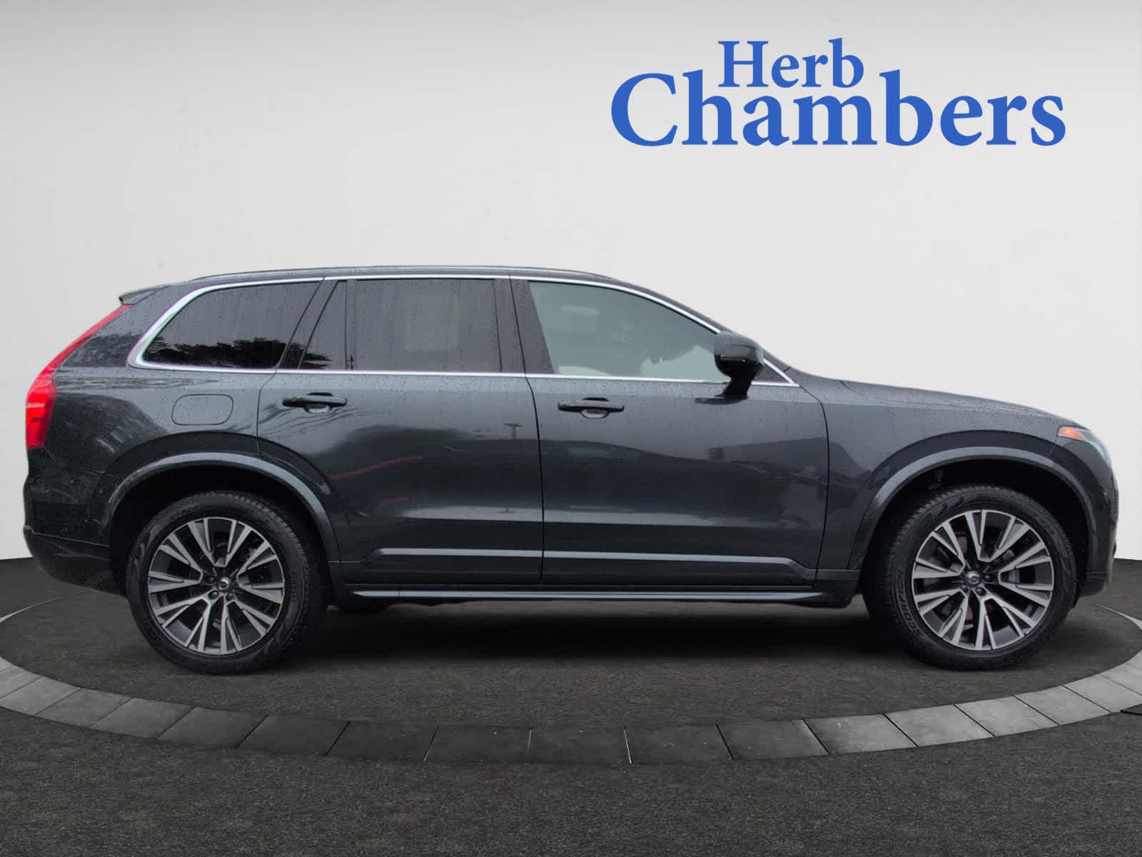 used 2022 Volvo XC90 car, priced at $41,998