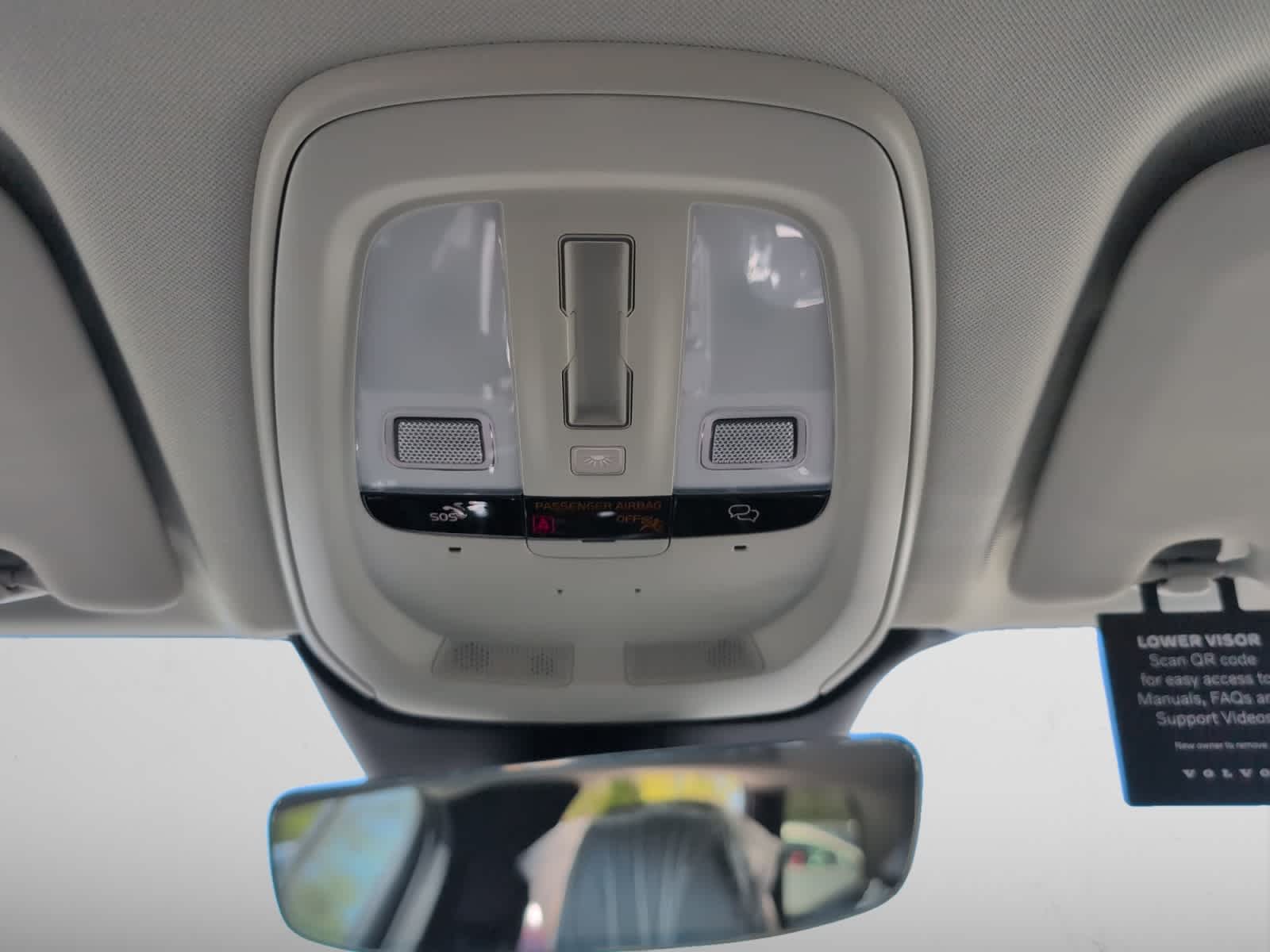 new 2025 Volvo XC60 car, priced at $50,300