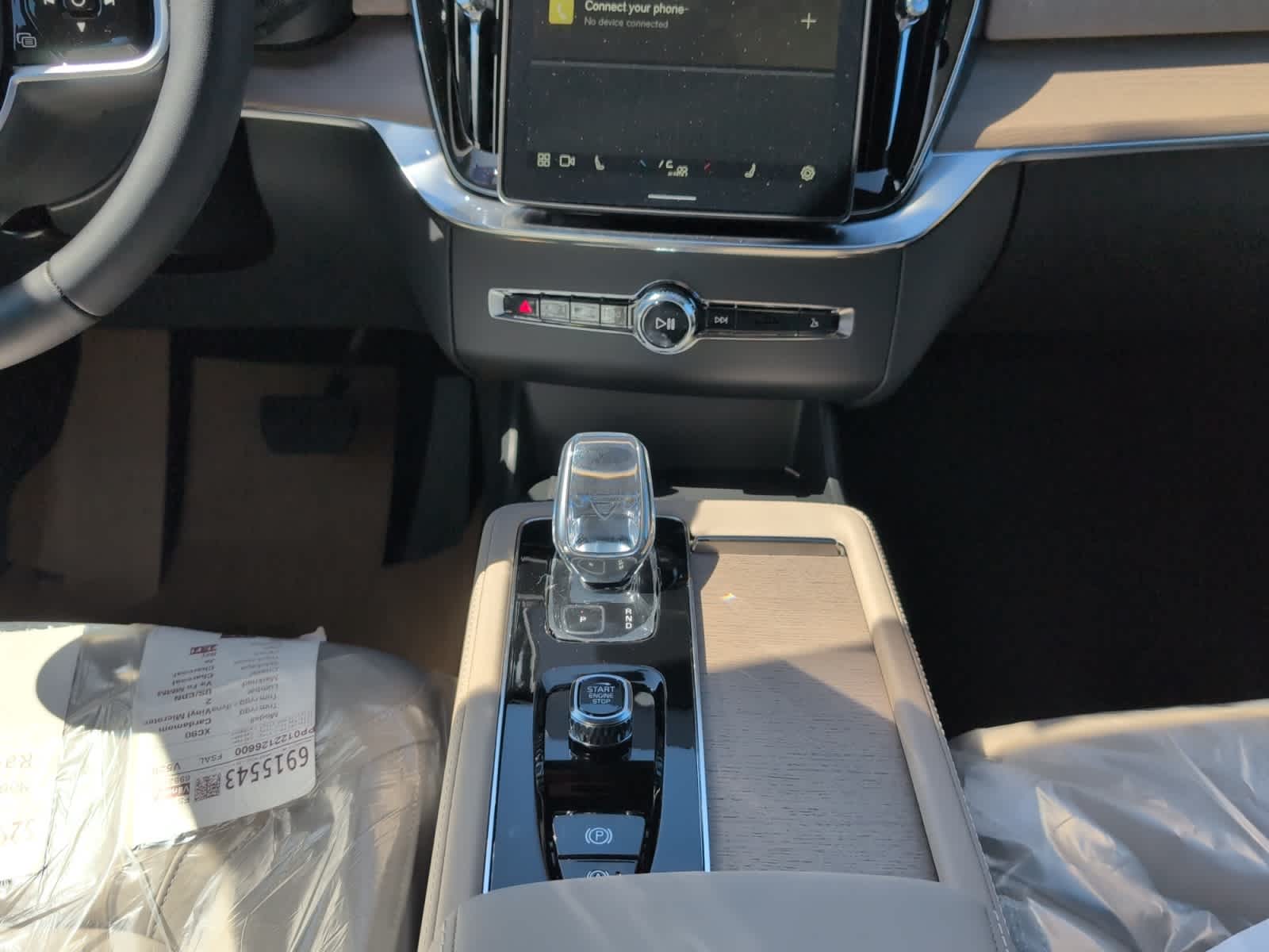new 2025 Volvo XC90 car, priced at $60,545