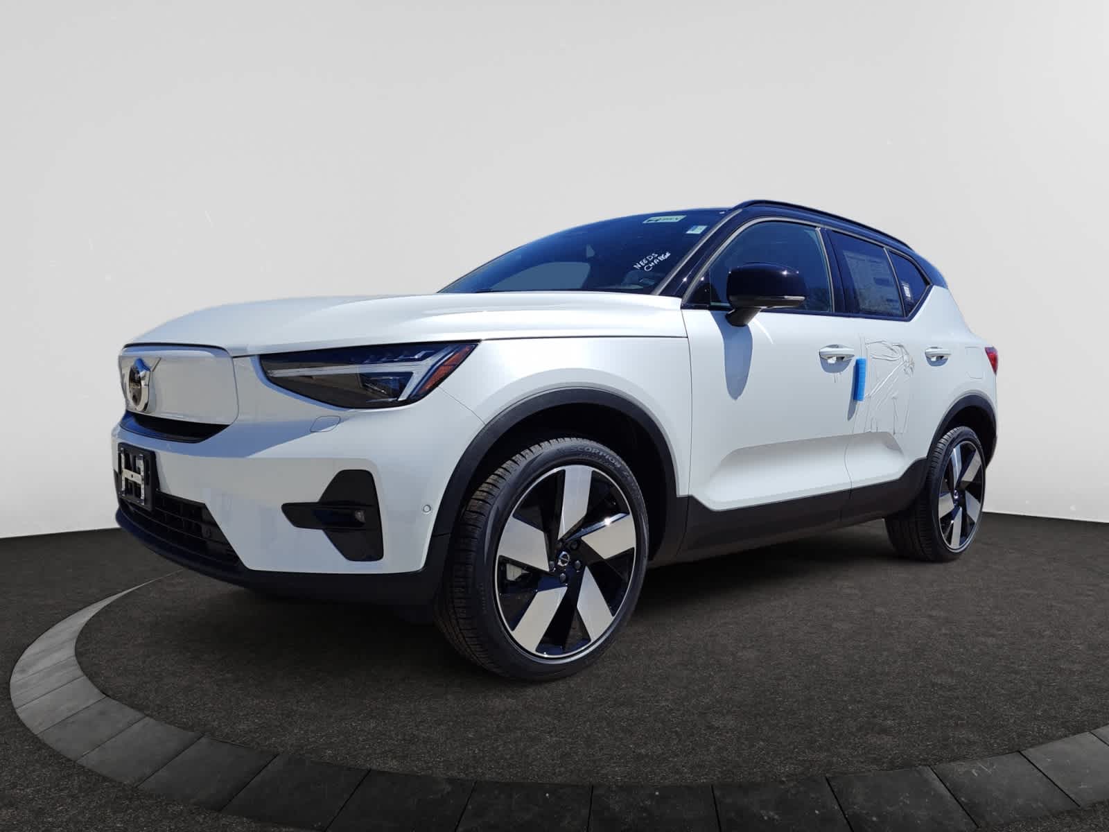 new 2024 Volvo XC40 Recharge Pure Electric car, priced at $62,775