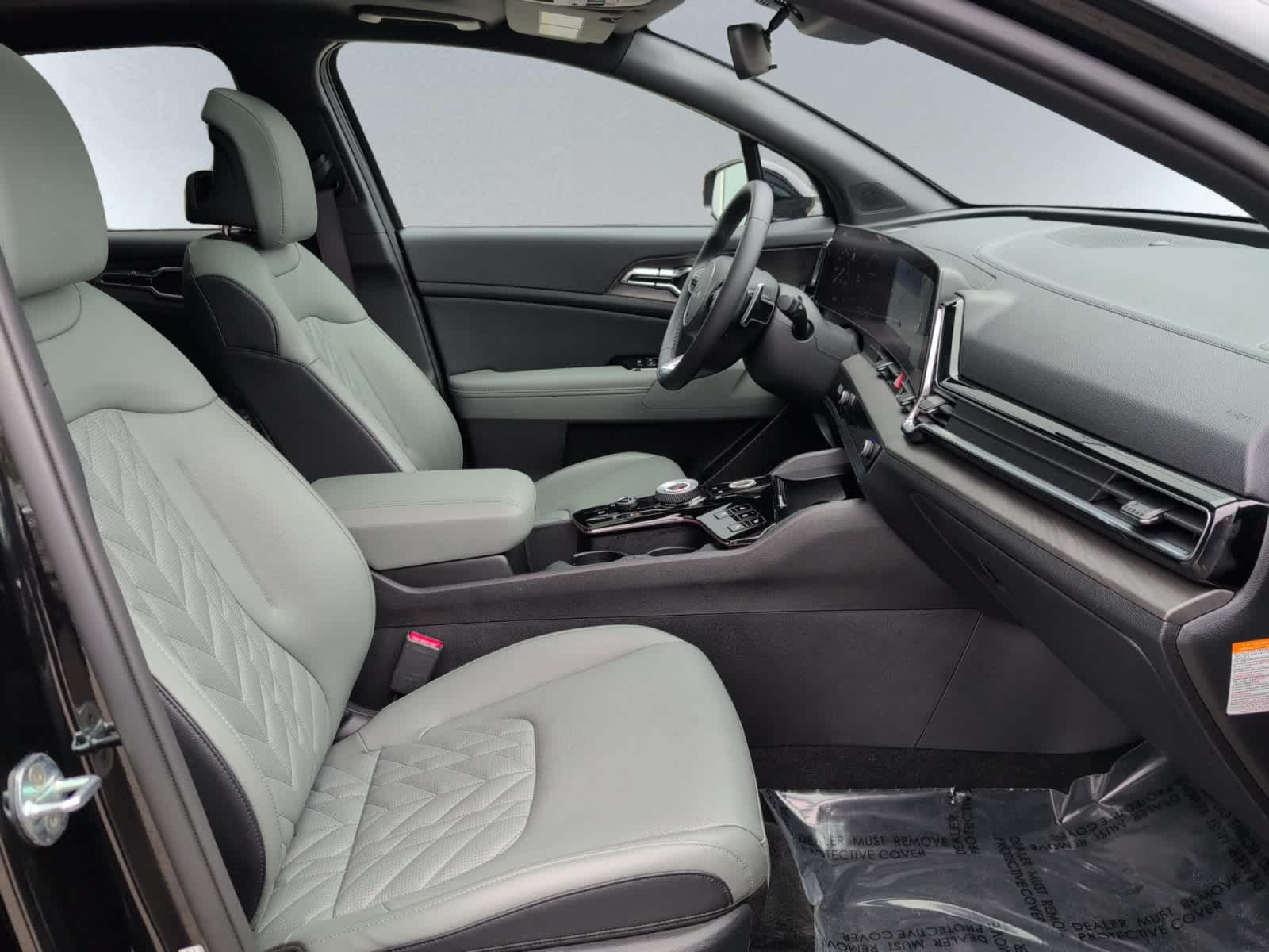 used 2023 Kia Sportage Plug-In Hybrid car, priced at $33,998