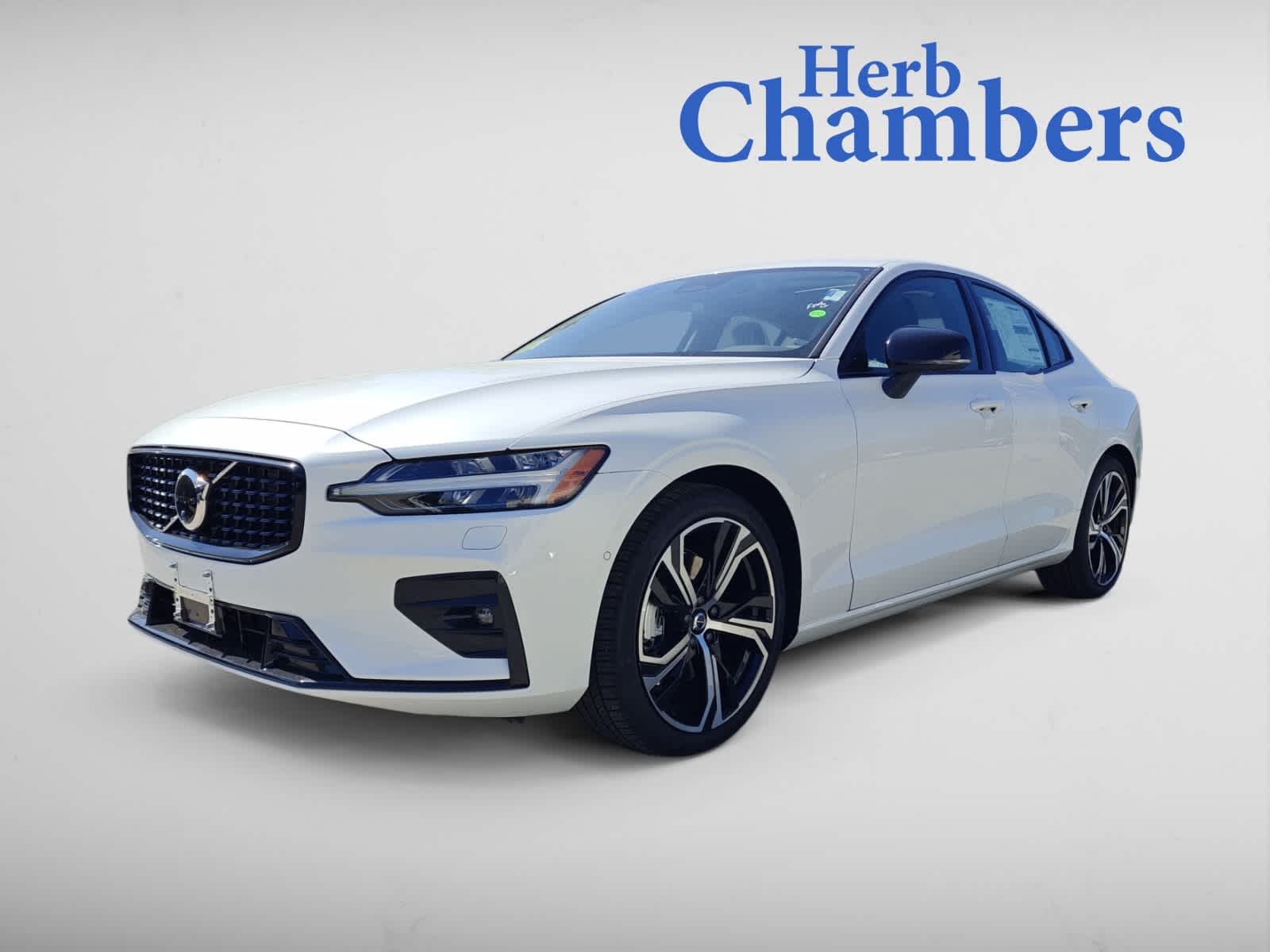 new 2024 Volvo S60 car, priced at $51,925