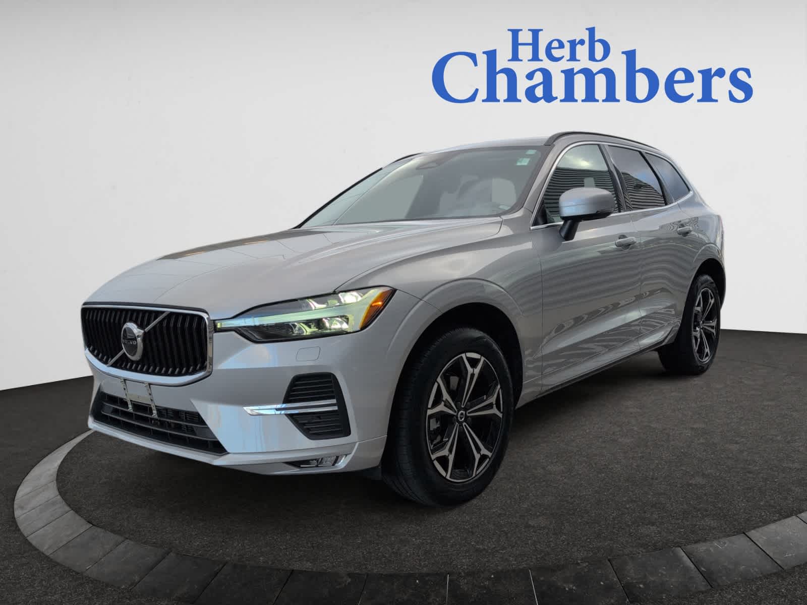 used 2022 Volvo XC60 car, priced at $33,498