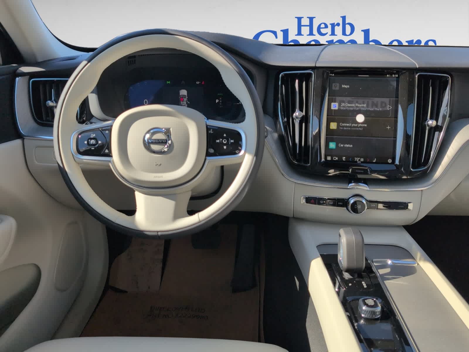 new 2025 Volvo XC60 plug-in hybrid car, priced at $66,260