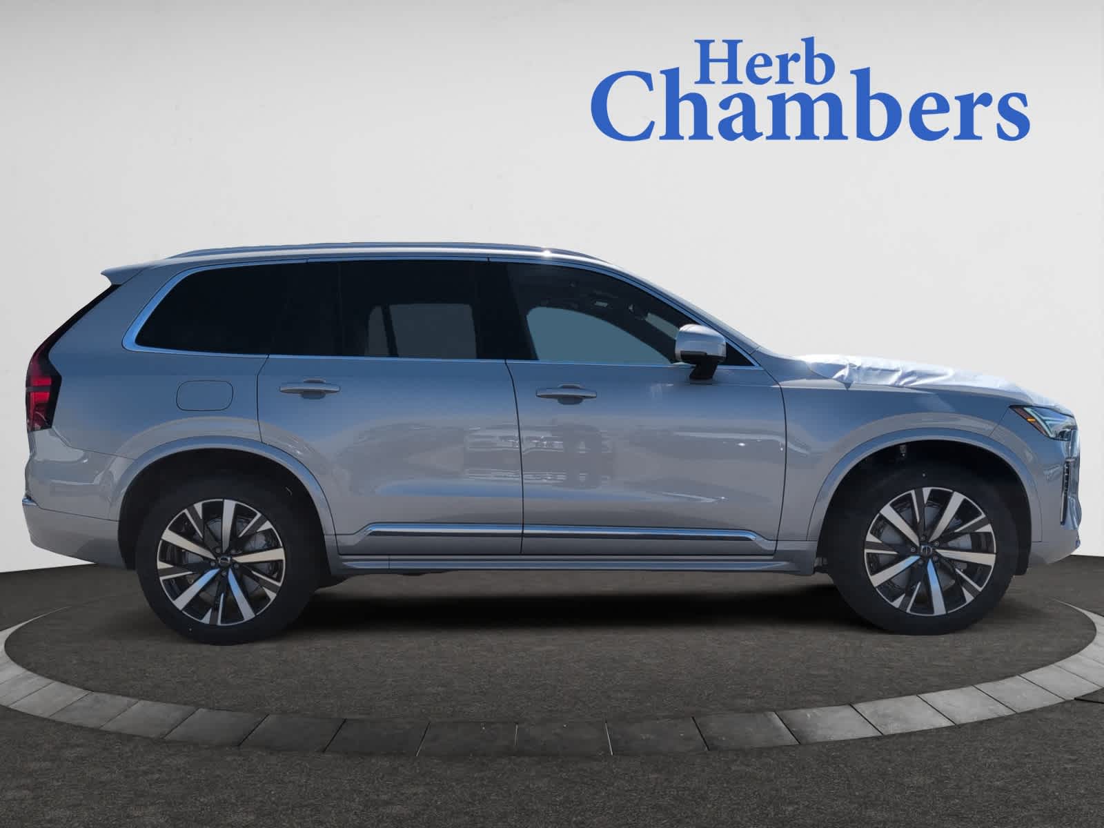new 2025 Volvo XC90 car, priced at $65,745
