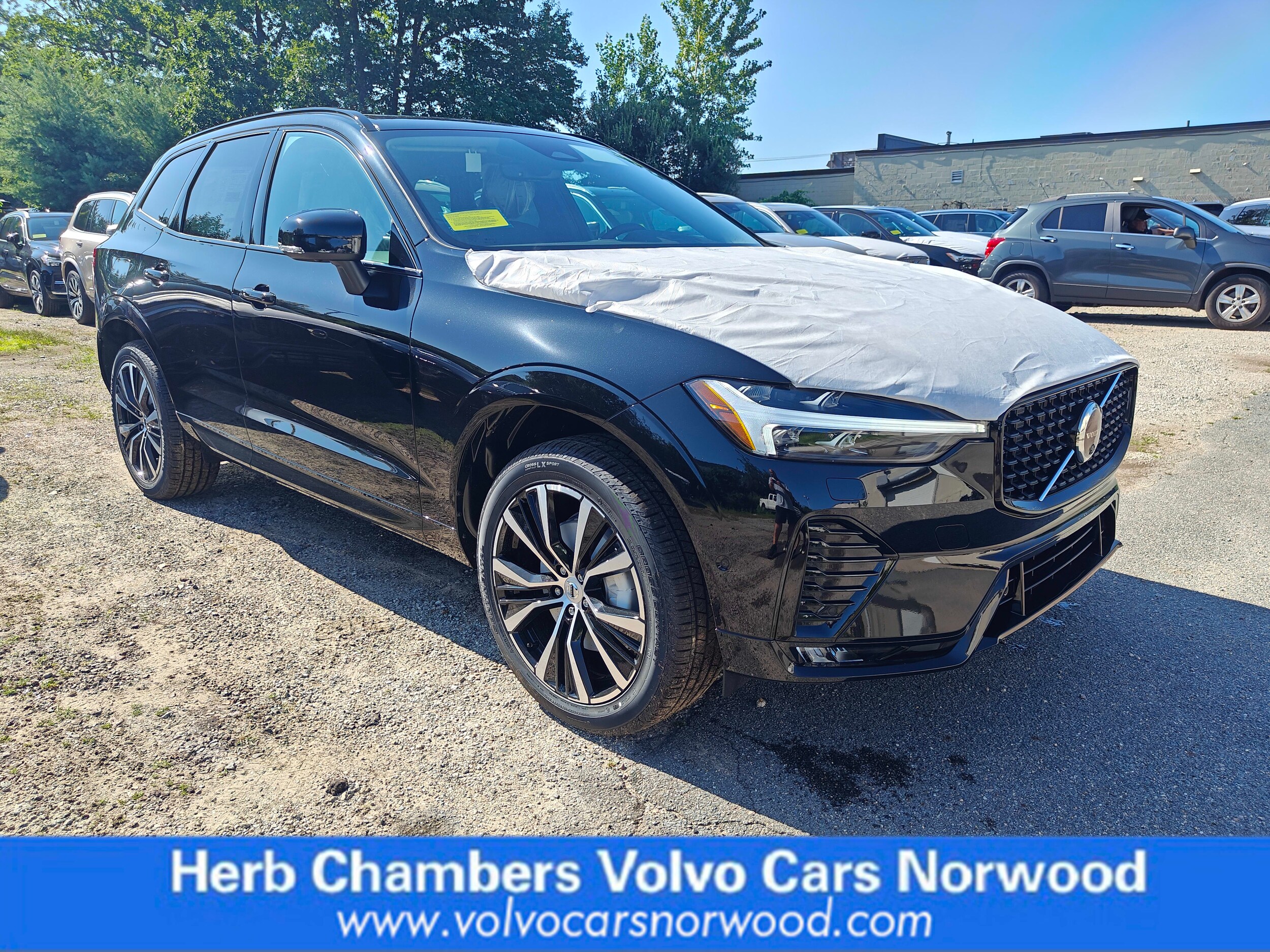 new 2024 Volvo XC60 car, priced at $55,465