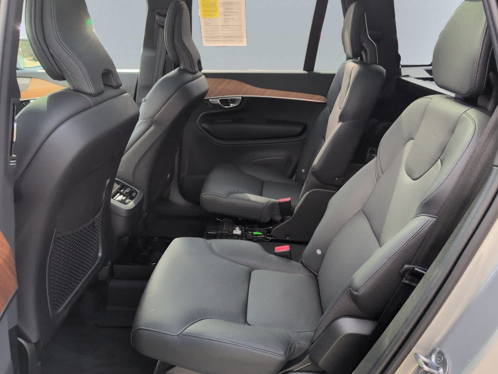 new 2024 Volvo XC90 car, priced at $54,998