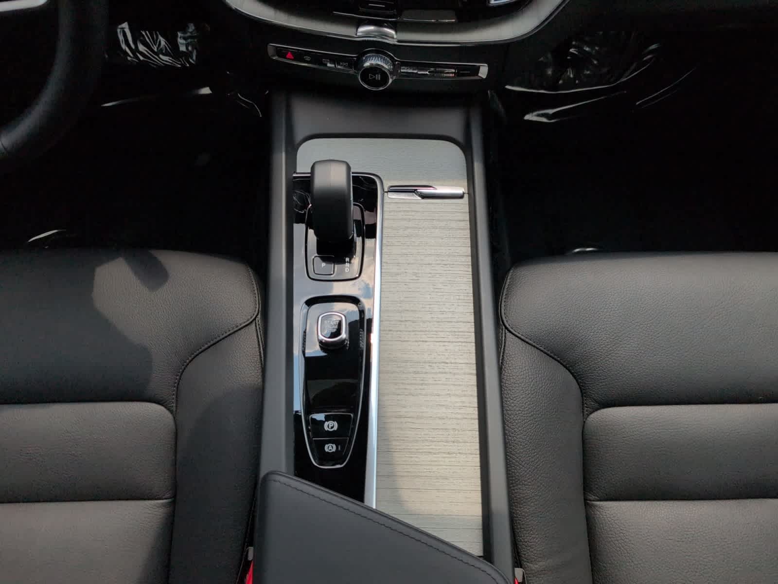 used 2025 Volvo XC60 car, priced at $49,998