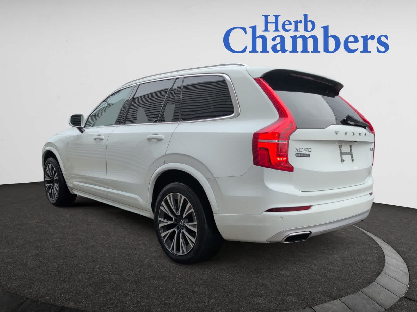 used 2021 Volvo XC90 car, priced at $34,998