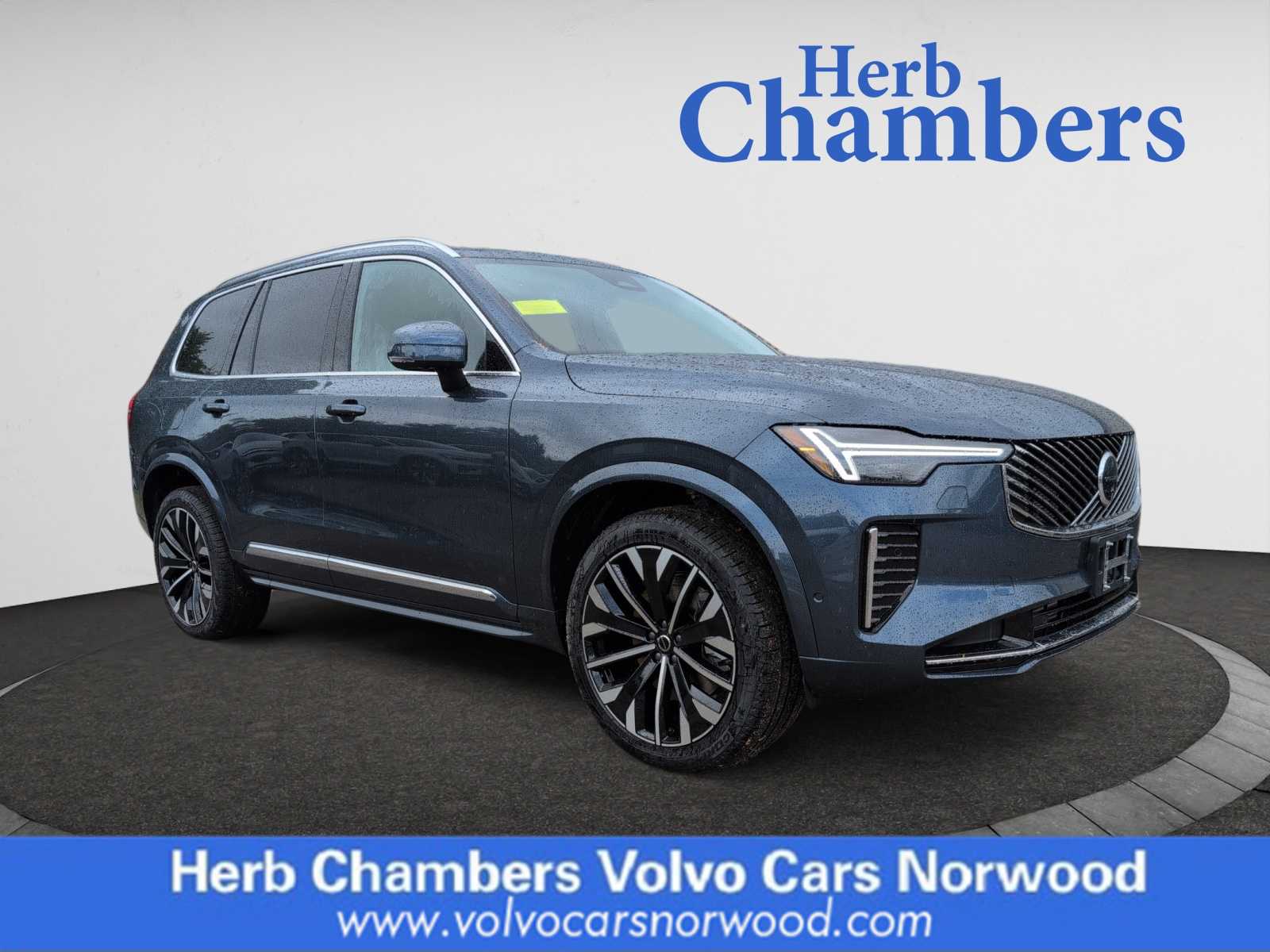 new 2025 Volvo XC90 plug-in hybrid car, priced at $79,635