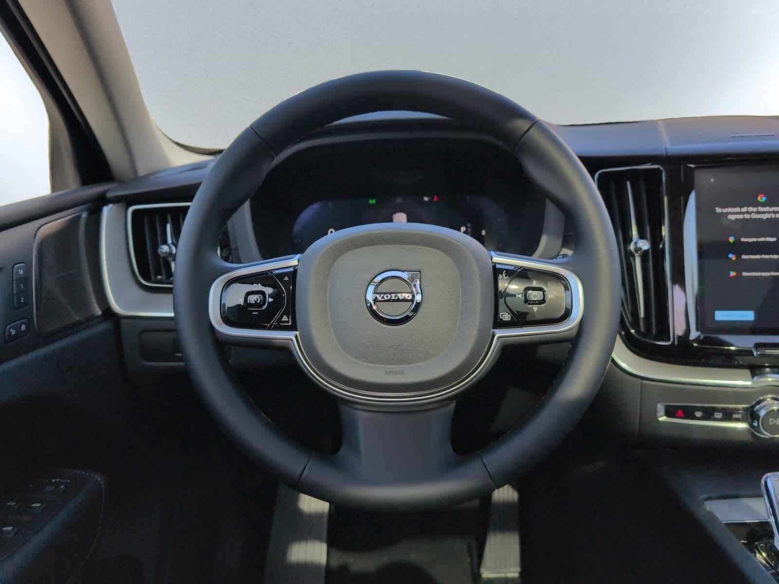 new 2025 Volvo XC60 car, priced at $60,660