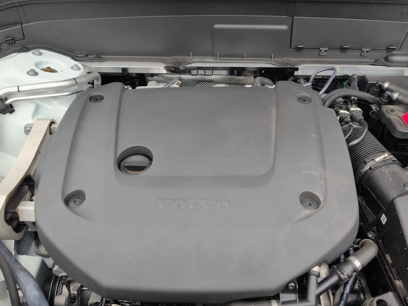 used 2024 Volvo XC90 car, priced at $52,998