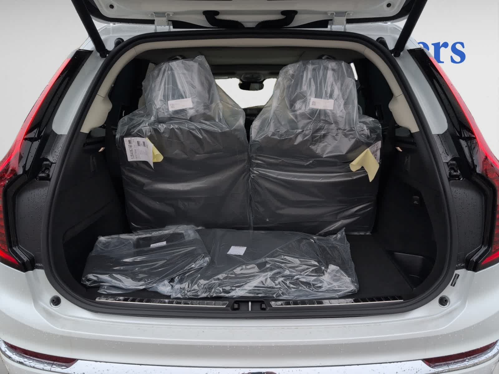 new 2025 Volvo XC90 car, priced at $72,585