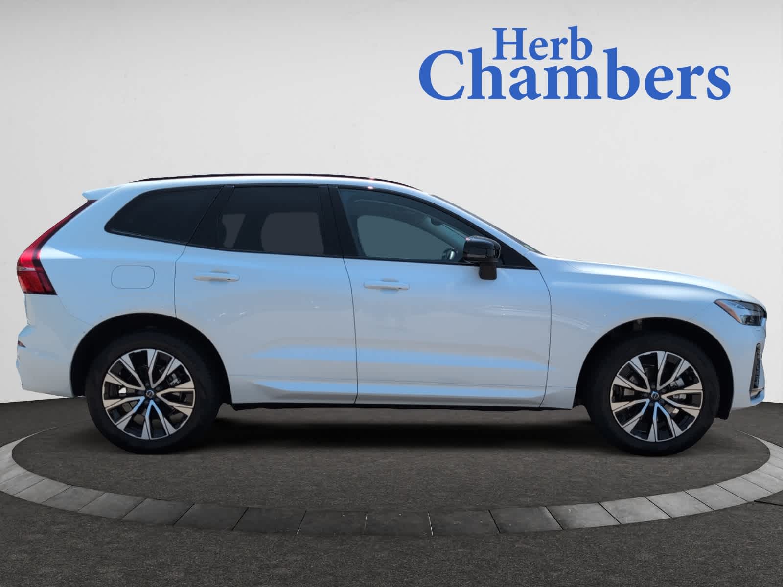 used 2025 Volvo XC60 car, priced at $45,998