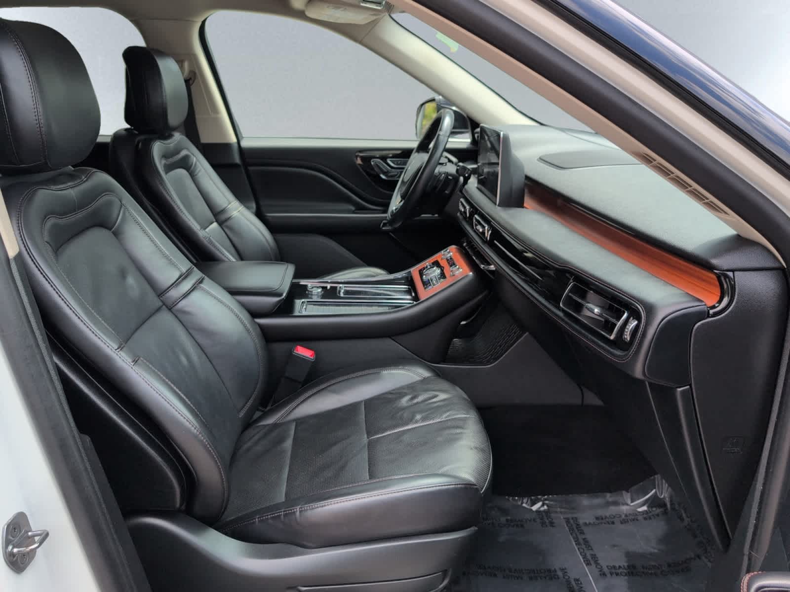 used 2020 Lincoln Aviator car, priced at $33,998
