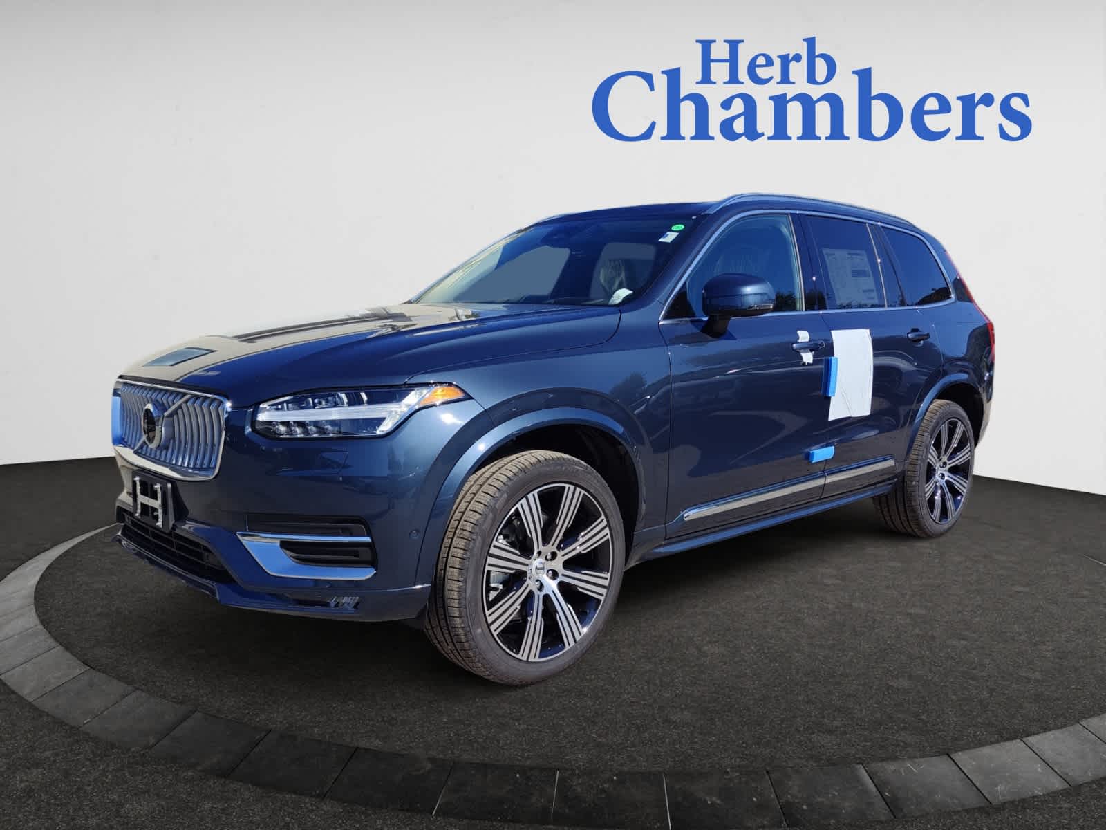 new 2025 Volvo XC90 car, priced at $73,155