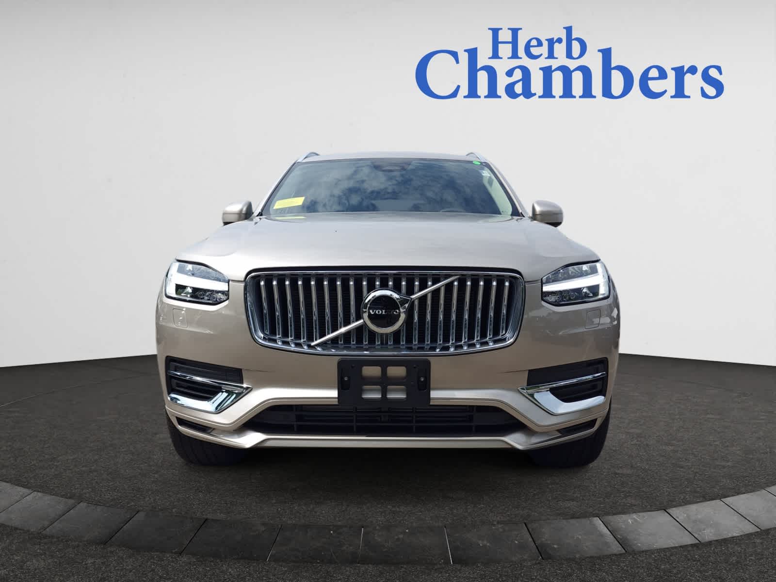 new 2025 Volvo XC90 II car, priced at $74,425