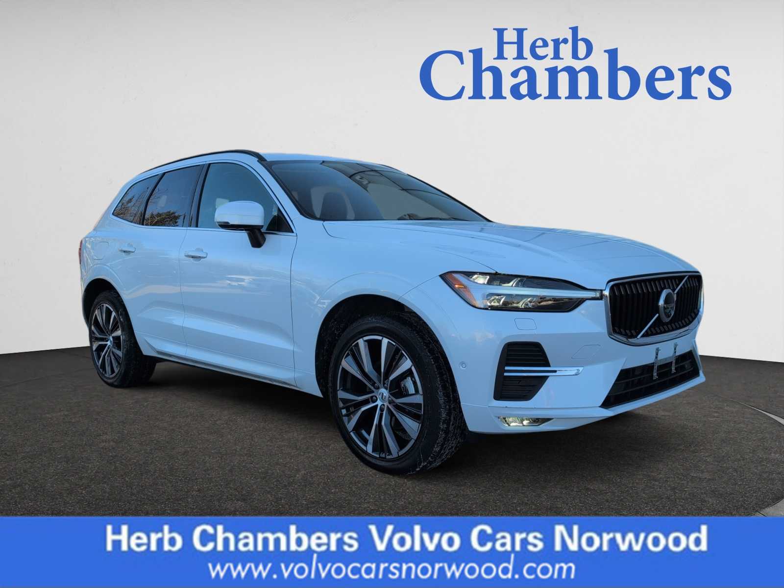 used 2022 Volvo XC60 car, priced at $34,998