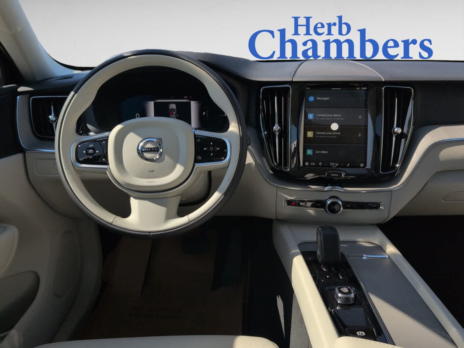 new 2025 Volvo XC60 plug-in hybrid car, priced at $66,260